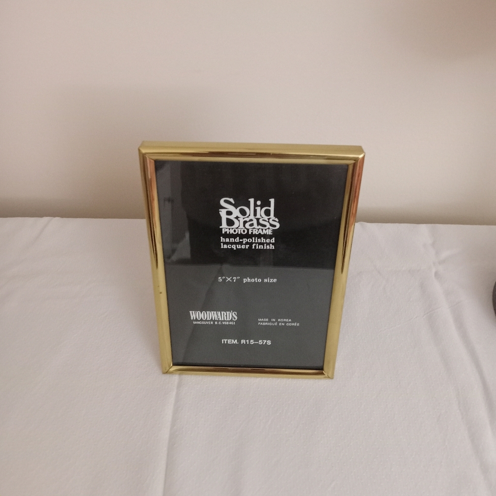 Solid Brass Photo Frame - Picture 2 of 6